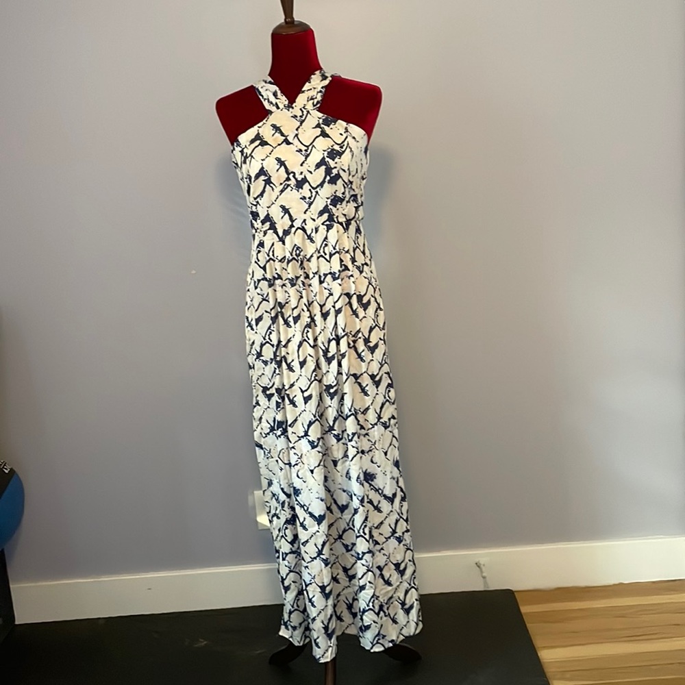 Haoduoyi blue and white dress